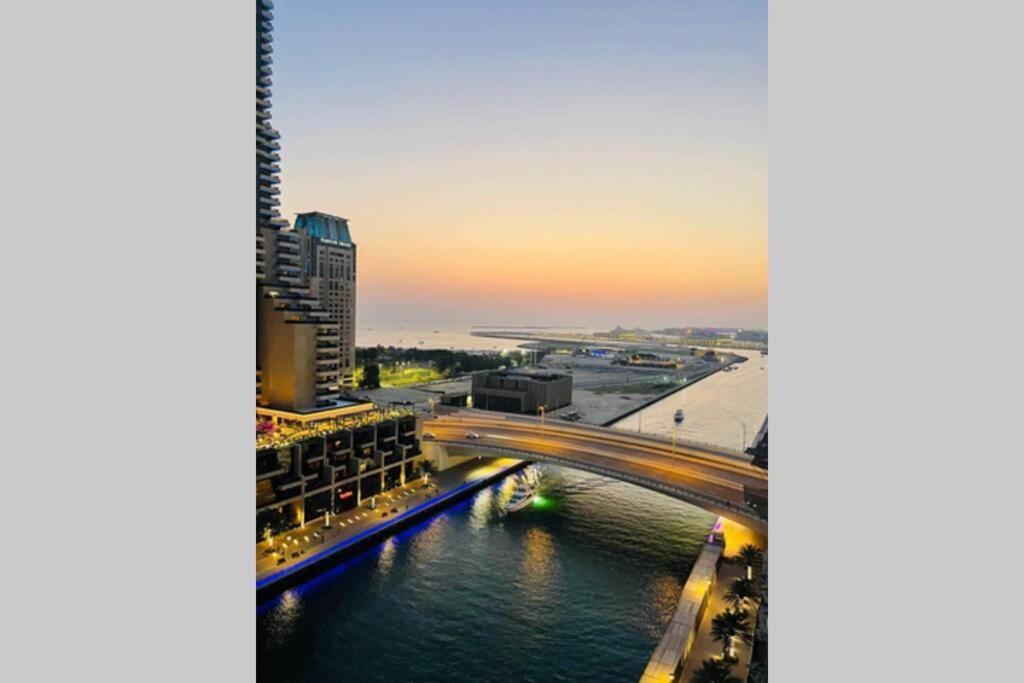 Cayan Tower Luxury Apartment With Sea View Dubaï Extérieur photo